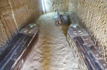 世界上最古老的石棺