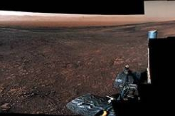 美国国家航空航天局公布好奇号火星车拍摄的火星全景视频
