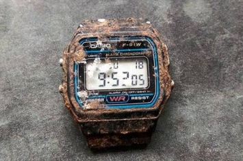 卡西欧（Casio）手表长埋地下20年依然未坏 只慢7分钟