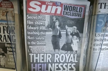 英女王纳粹手势照片流出 疑是内鬼外泄高价出售
