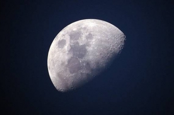 “月球计划实现路线图”建议于2025年从发射“基础舱”开始俄罗斯月球轨道国家站建设