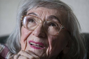 96岁老妇回忆为希特勒试毒内幕