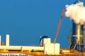 SpaceX的Starship Mk1航天飞船原型机在试验时发生爆炸