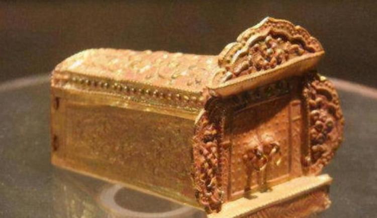 纯黄金棺材,史上最神秘的棺材
