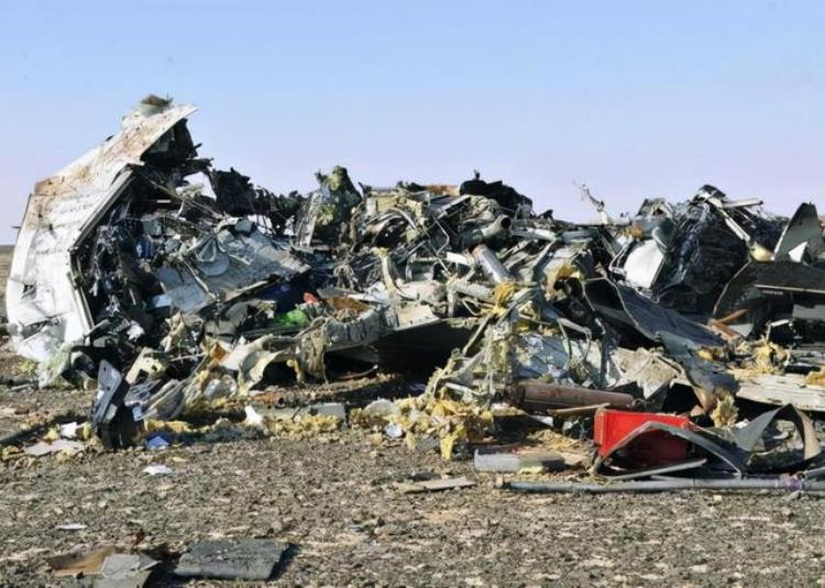 1996年广西农民采药时发现飞机残骸揭开美军52年前未解之谜