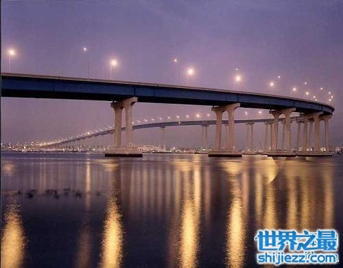 世界最诡异桥，超过400人死亡。