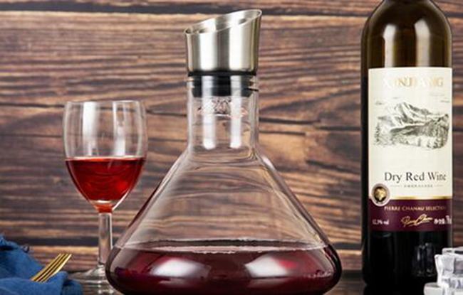 红酒真假简单测试方法 如何更好测试红酒的纯度
