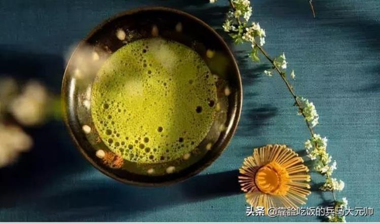 乾隆最爱喝的茶「身为北方人的乾隆皇帝为什么最喜欢喝茶而不是喝酒」