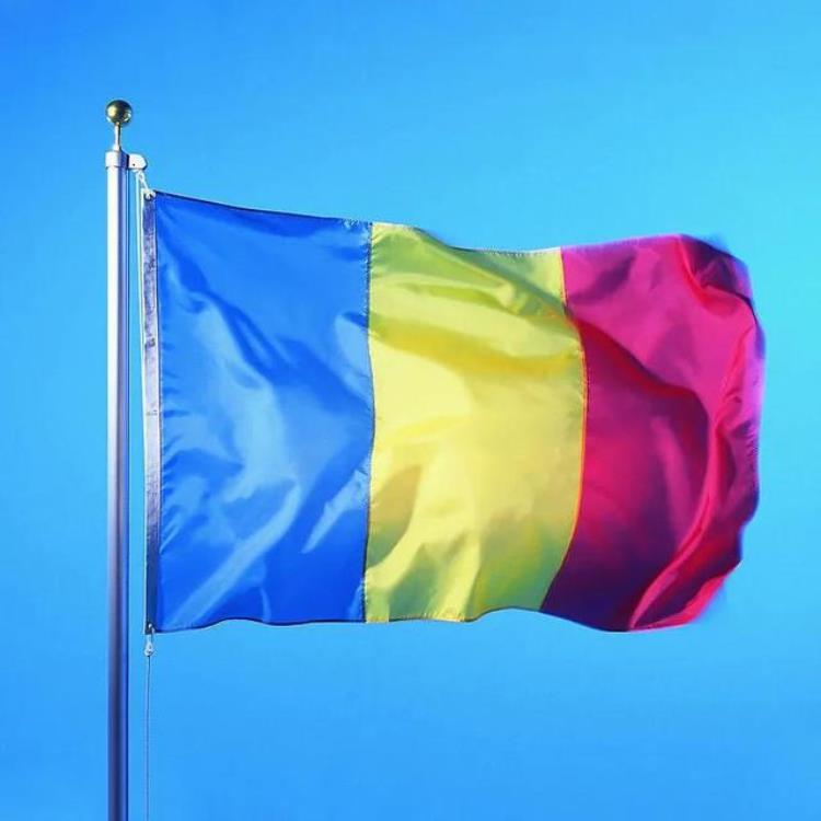 乌克兰和罗马尼亚之间是哪国,乌克兰哪些领土原来是罗马尼亚的