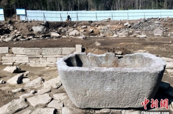 湖南岳阳发现一处宋元、明两个阶段的寺庙遗址