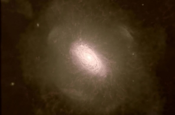 天文学家发现“宇宙最古老星系”，就在银河系旁边