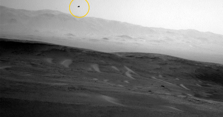 好奇号在火星拍摄到“不明飞行物”，像一只老鹰