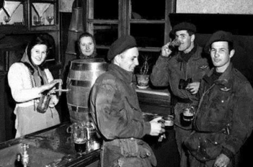 二战时期为什么战士们都喜欢喝酒?