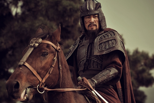 历史上的刘备到底是不是真的“刘皇叔”?