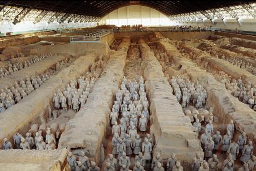 历史上的大秦帝国为什么会灭亡?根本原因是什么?