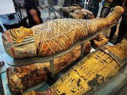 埃及出土木乃伊是无价之宝，为制作木乃伊而掏空内脏