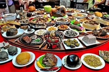 历史上满汉全席一共有多少道菜?满汉全席最初的寓意是什么?