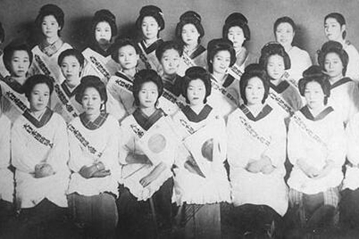 二战时日本的女人在干什么?都有哪些行为?