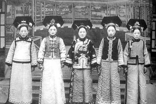 清朝灭亡之后,皇宫那些宫女们怎么样了?