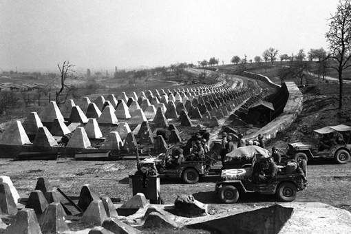 纳粹最后的防御体系齐格菲防线—是铜墙铁壁还是弱不禁风的摆设?