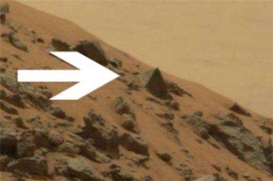 火星上的金字塔之谜 可能是外星人建造 照片清晰可见