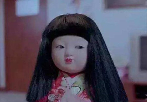 日本的灵异娃娃头发