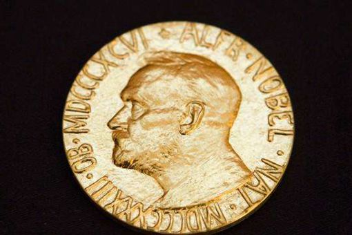 第一位获得诺贝尔和平奖的女性是谁?