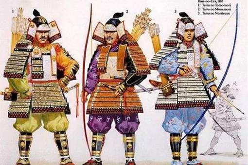 日本战国时期武士的头盔为什么会有两个巨角?