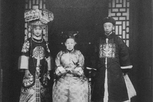 清朝有一位绝世美女,因为长得太漂亮而被从皇后的名单中划去,这是为何?