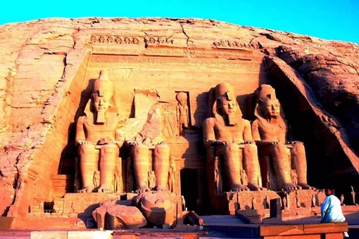古埃及的开国法老是谁?他是如何建立的埃及?
