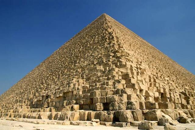 埃及发现有4500年历史的斜坡 古埃及人借此移动巨大石块来建造金字塔
