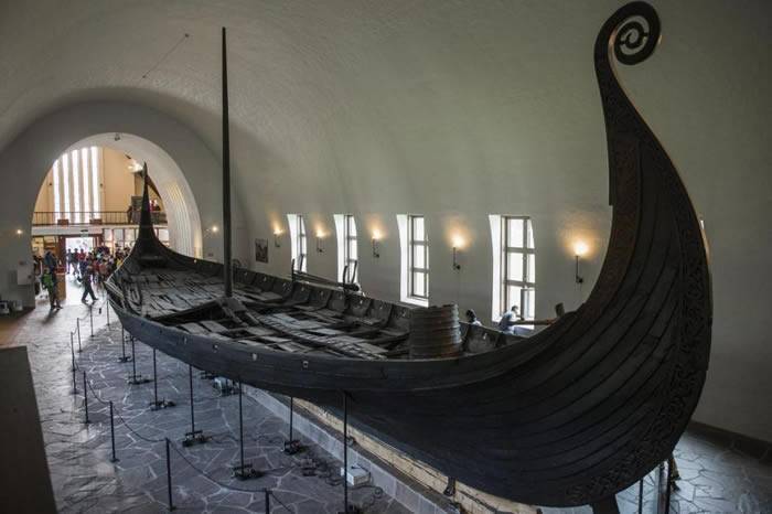 挪威考古学家使用透地雷达在首都奥斯陆附近侦测到目前所知最大维京船棺
