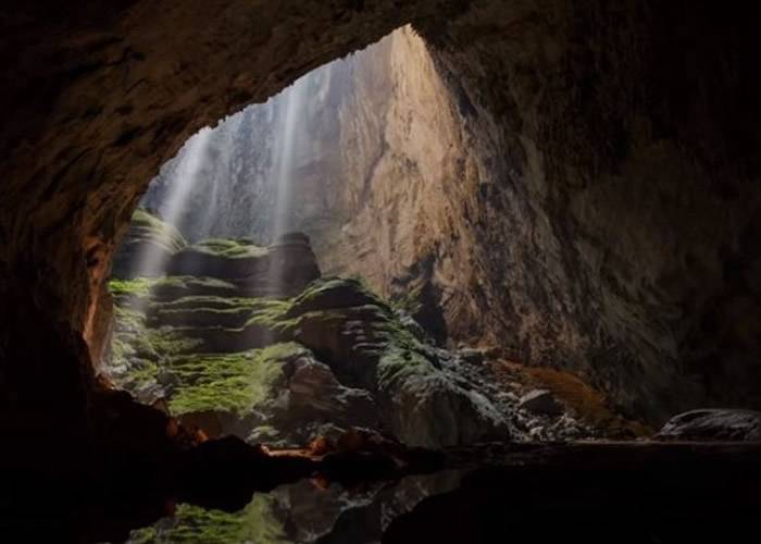 世界上最大的洞穴——越南广平省韩松洞（Son Doong）拥暗河系统比预期更大