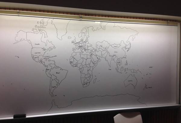 美国11岁自闭症男孩手绘出完整世界地图惊呆大学生