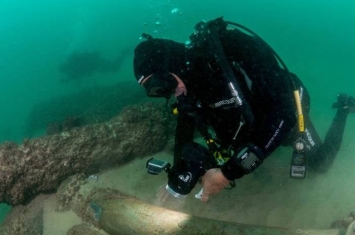 葡萄牙首都里斯本附近海底发现逾400年前沉船 载有明朝瓷器
