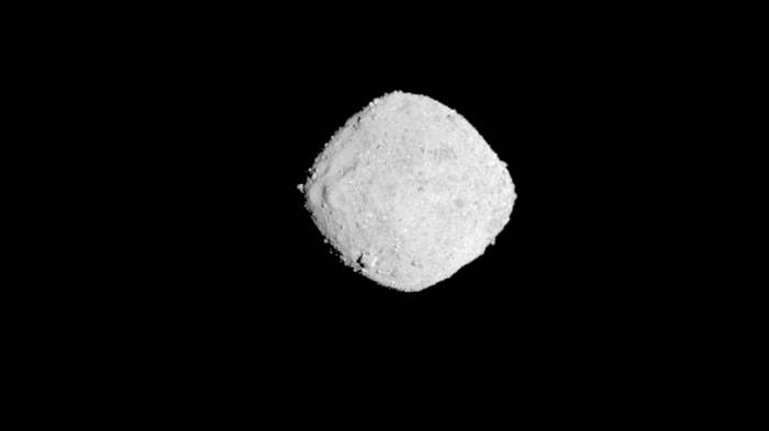 NASA探测器OSIRIS-REx拍摄的最危险小行星“贝努”旋转视频