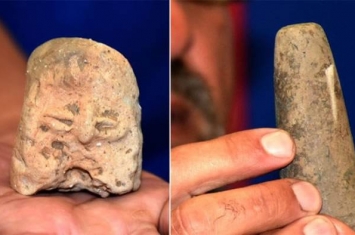 保加利亚8000年前新石器时代定居点发现一尊欧洲母亲女神雕塑