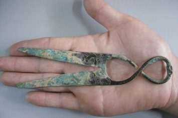 揭秘古代人怎么剪指甲,古人剪下的指甲竟会特殊安放