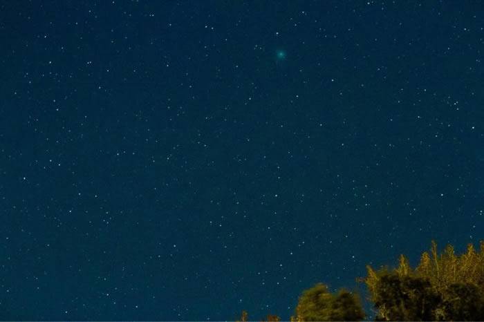 就是今晚！维尔塔宁彗星（46P/Wirtanen）将在夜空闪亮