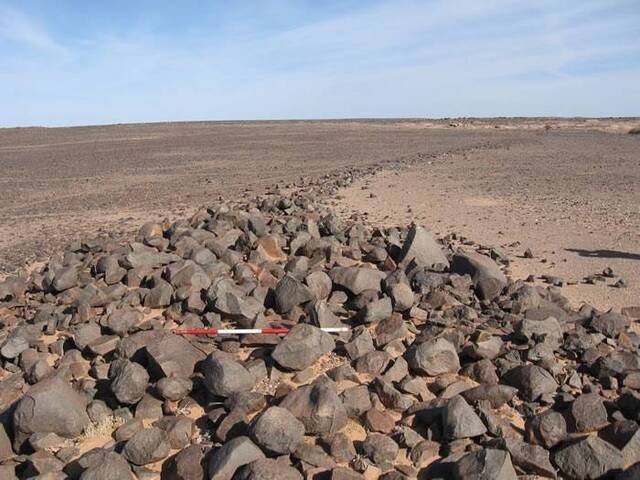 考古学家在西撒哈拉沙漠发现未知文明的痕迹