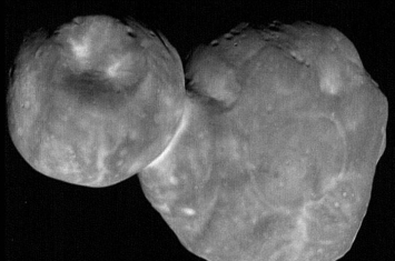 美国宇航局公开小行星“天涯海角”最清晰影像