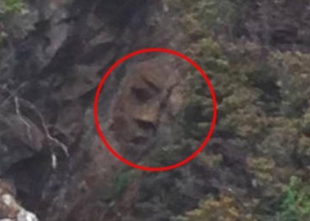 加拿大原住民根据传闻找到卑诗省岛屿悬崖上出现的半张人脸