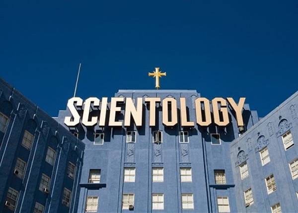 美国科学教派（Scientology）丑闻缠身 信徒数目激降仅剩5万人