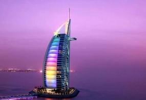 世界上最贵的酒店，迪拜帆船酒店金碧辉煌(一晚13万人民币)