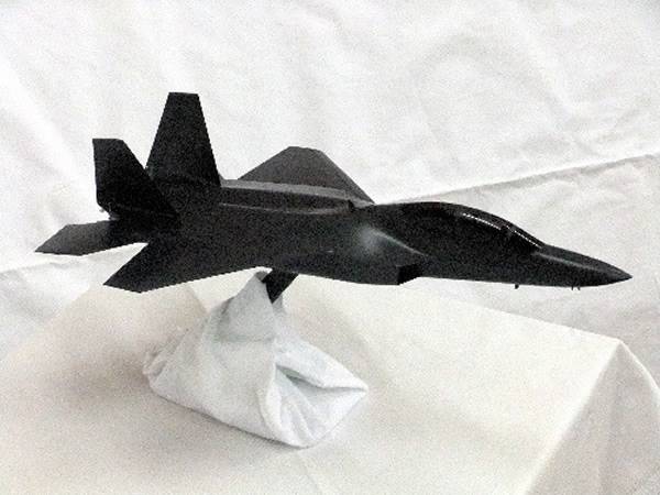 日本隐形战斗机将在2014年试飞