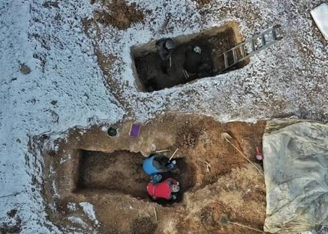 胶东半岛首现汉代贵族古墓 内藏兵马俑完整保存
