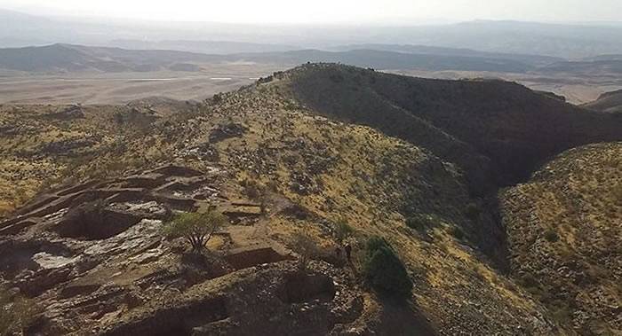 乌兹别克斯坦“乌松达拉要塞”考古发现长城