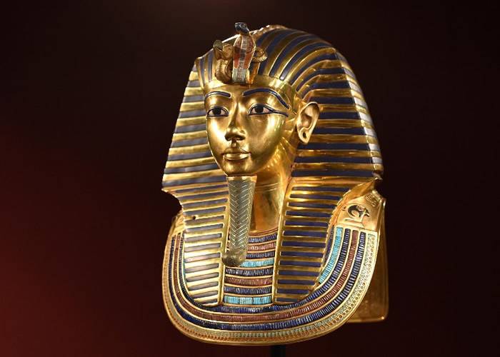 古埃及新王国时期法老王图坦卡蒙诅咒解开？壁画神秘圆点是已死去的微生物