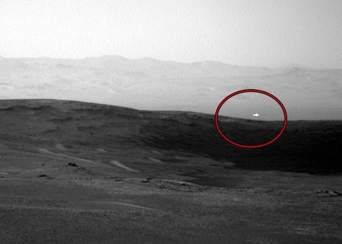 UFO还是太阳光反射？火星表面惊现神秘白光