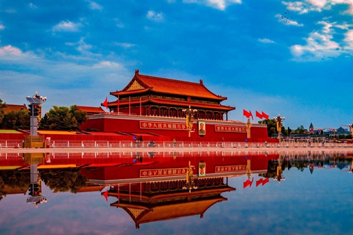 北京天安门的建造者是谁?